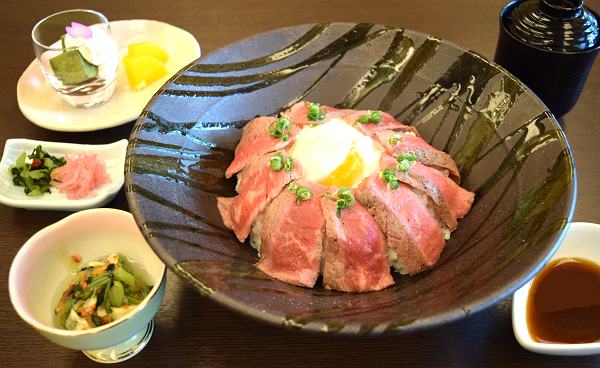 ステーキ丼セット